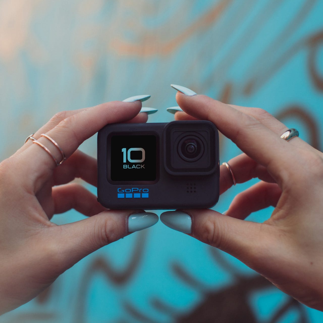 Fotocamera Professionale GoPro Hero 10 + Garanzia Estesa (5.3K FULL HD)